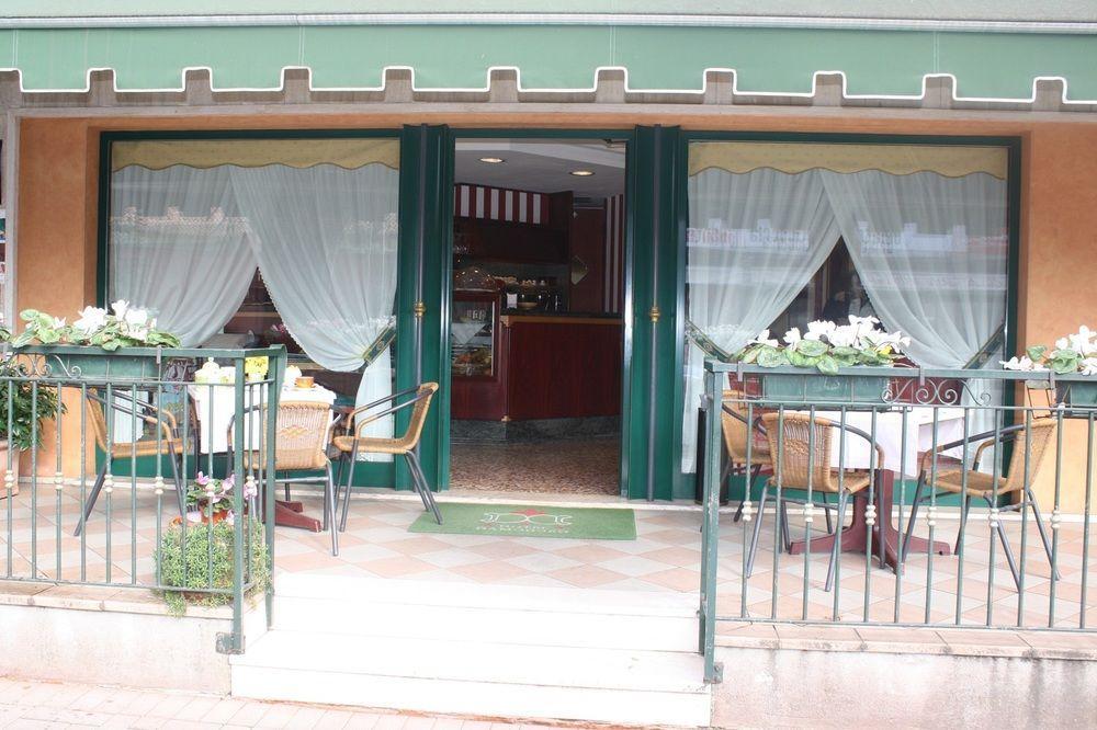 Hotel Damodoro Pordenone Exterior photo